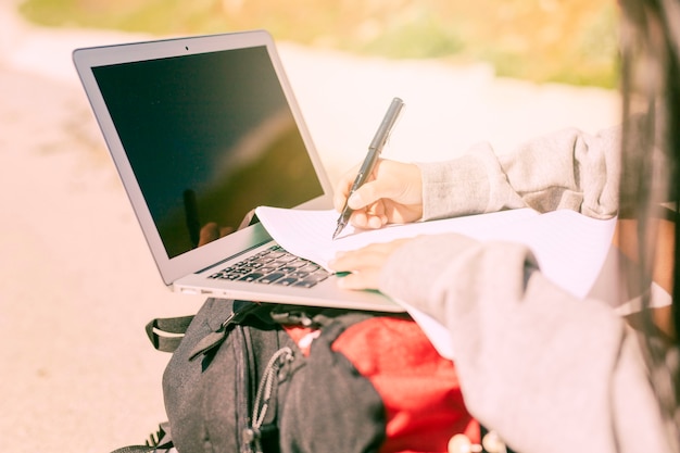 3 Effective Strategies to Kickstart Your Freelance Writing Journey